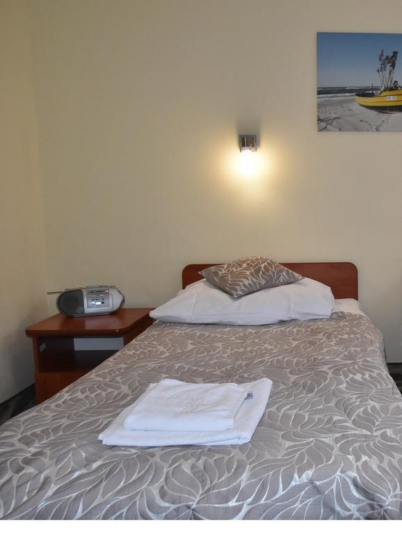 Hotel *** Nat Kołobrzeg Esterno foto